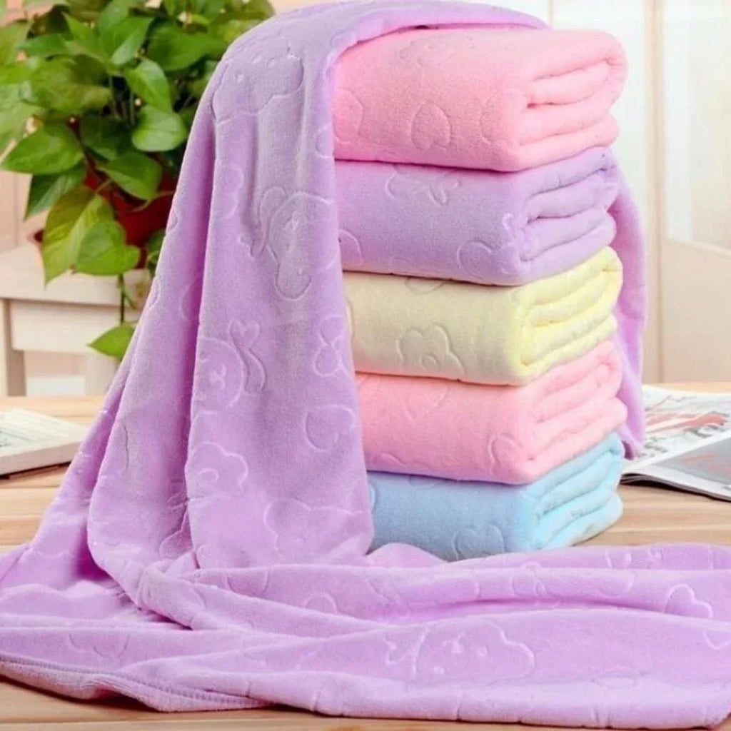 Quick-Dry Pet Bath Towel — Soft Absorbent Microfiber Towel for Dogs & Cats