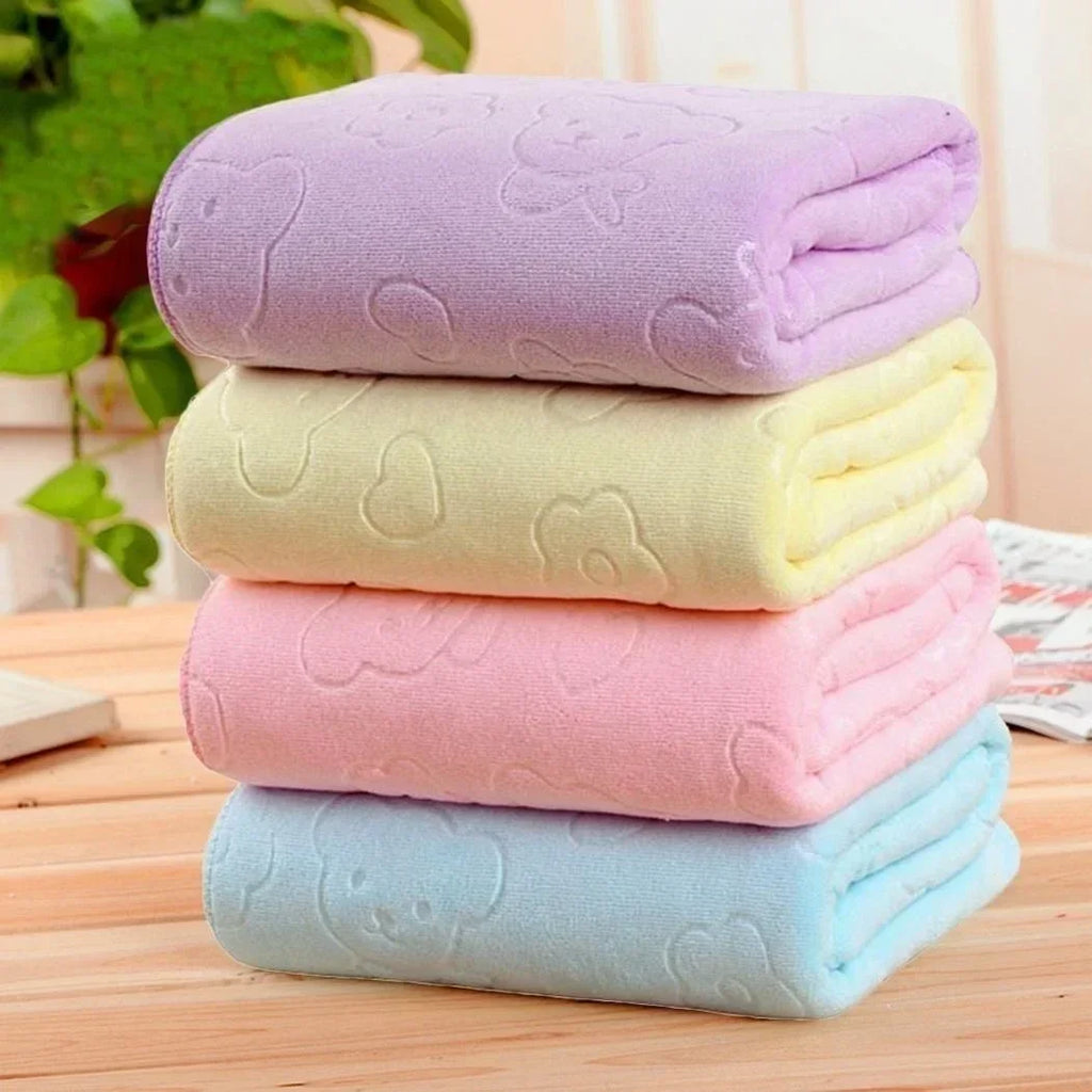 Quick-Dry Pet Bath Towel — Soft Absorbent Microfiber Towel for Dogs & Cats