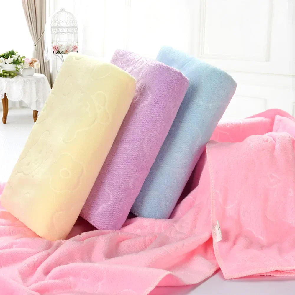 Quick-Dry Pet Bath Towel — Soft Absorbent Microfiber Towel for Dogs & Cats