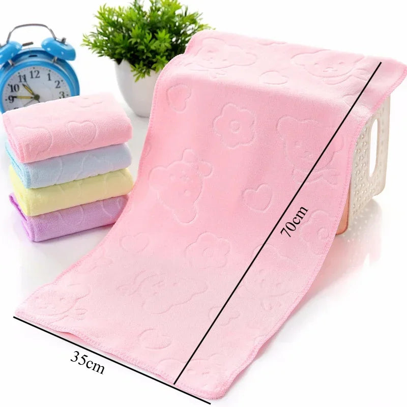 Quick-Dry Pet Bath Towel — Soft Absorbent Microfiber Towel for Dogs & Cats